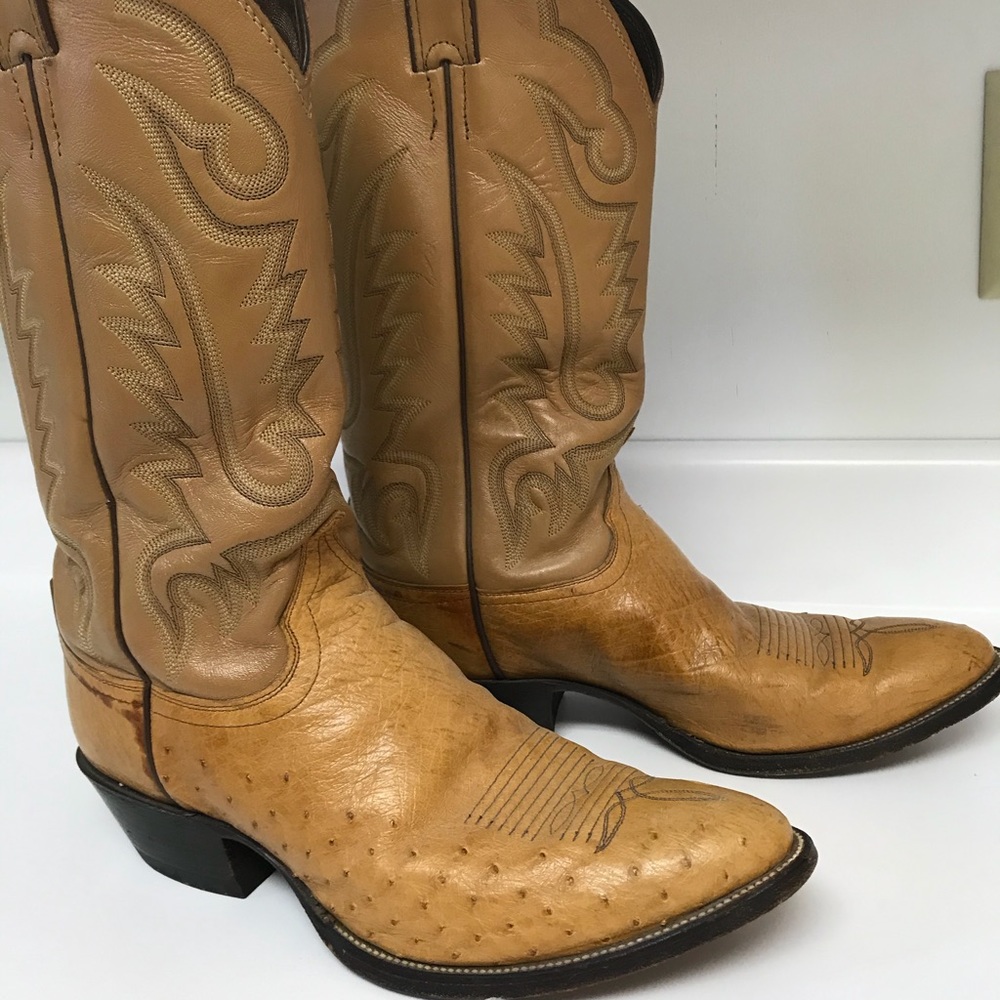 Mens 9.5 Justin camel color  leather cowboy boots